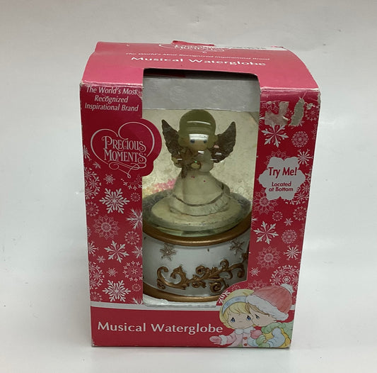 Precious Moments Musical Water Globe