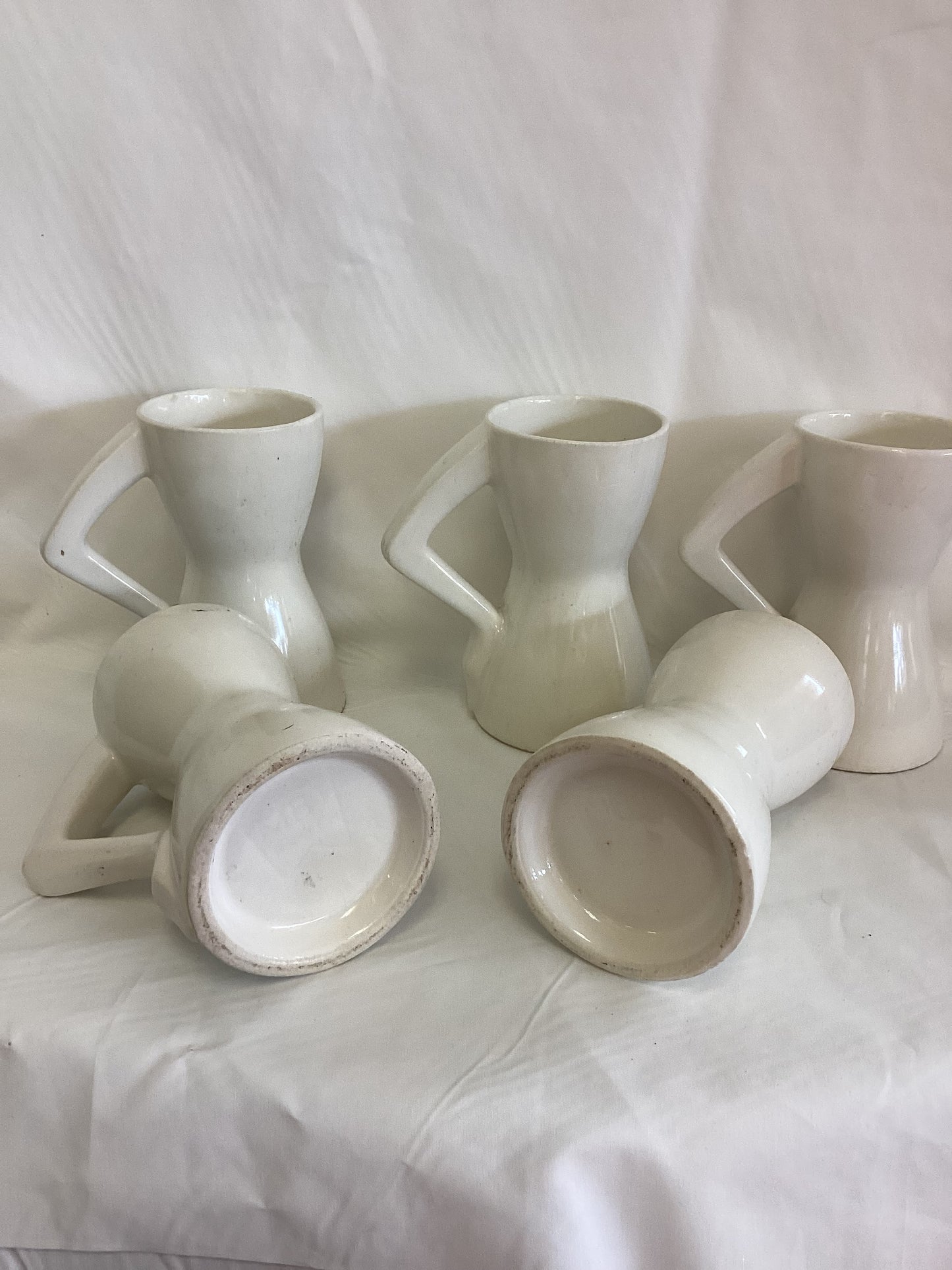 Hand oh Hip  Set of 5 Pick Me Up Mugs