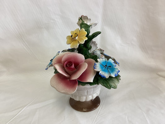 Capodimonte Floral Bouquet Vase