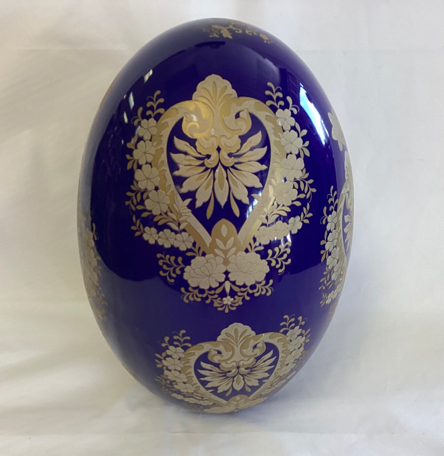 Large Cobalt Blue Egg