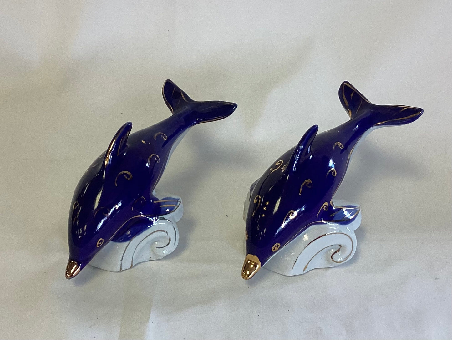 Blue Dolphins Pair