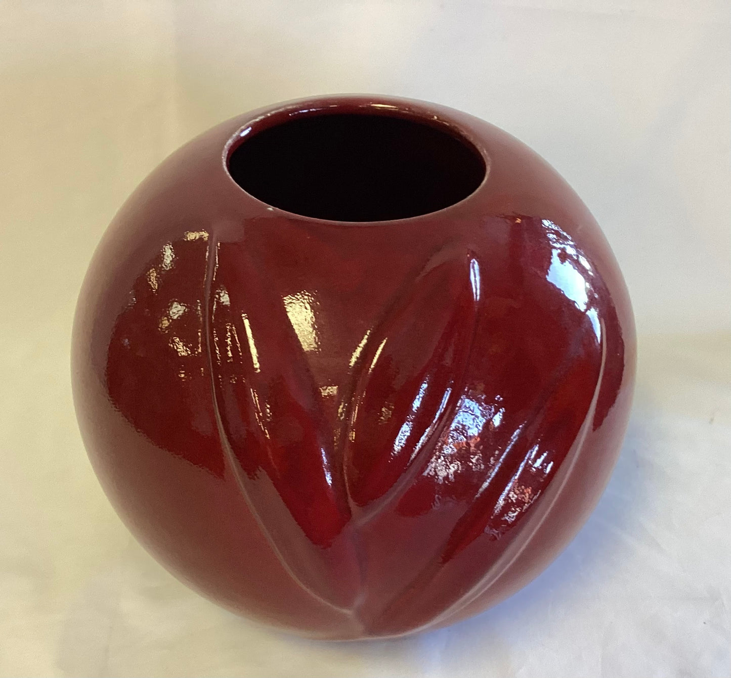 Maroon Round Vase made in Portugal