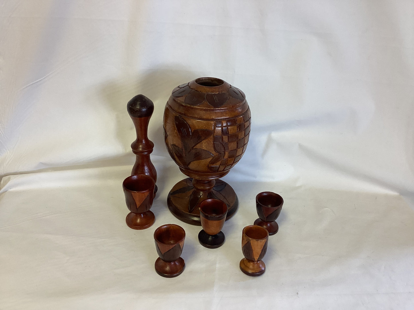 Belize Wood Decanter w/cups