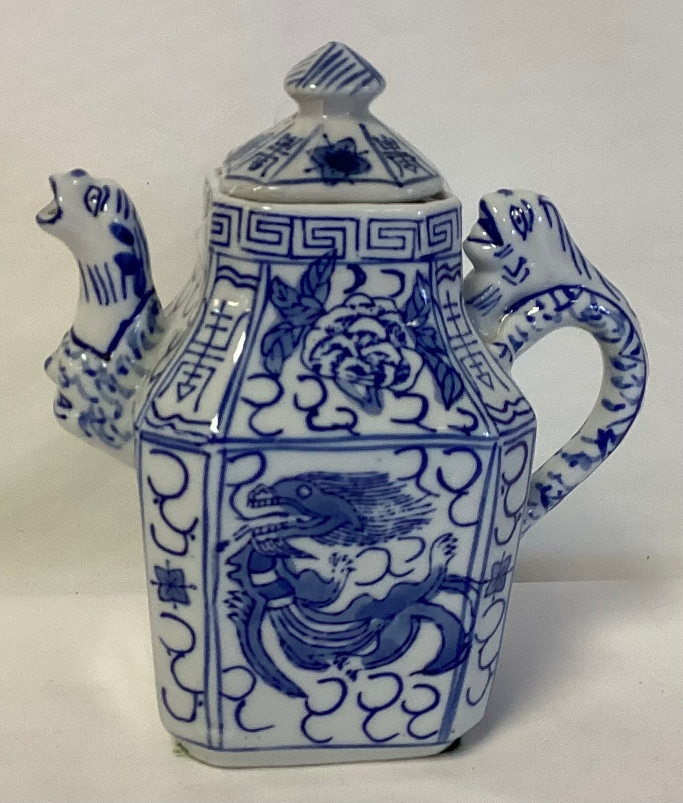 Foo Dog Teapot - Vintage