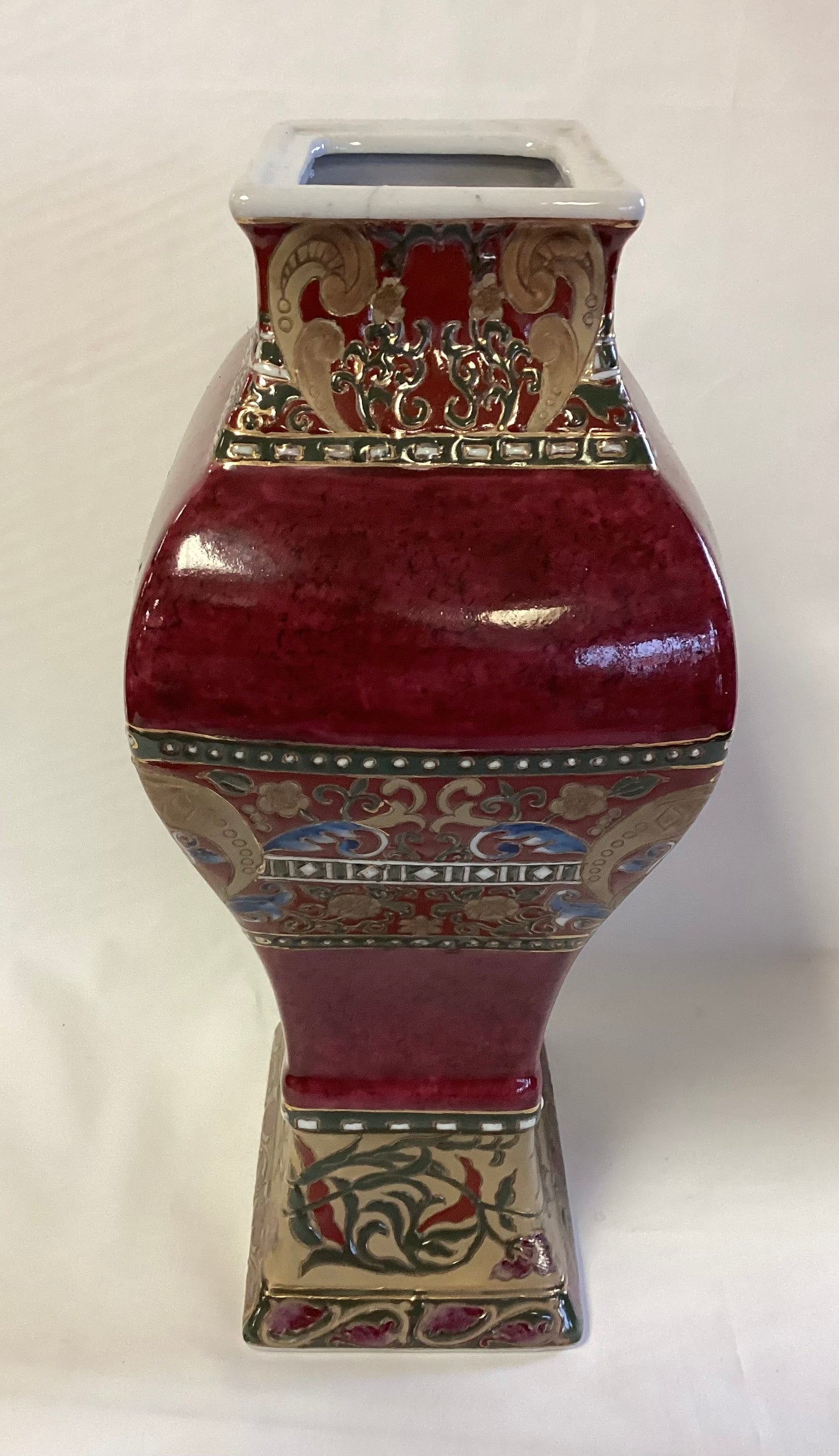 Vintage Asian Urn with Reds