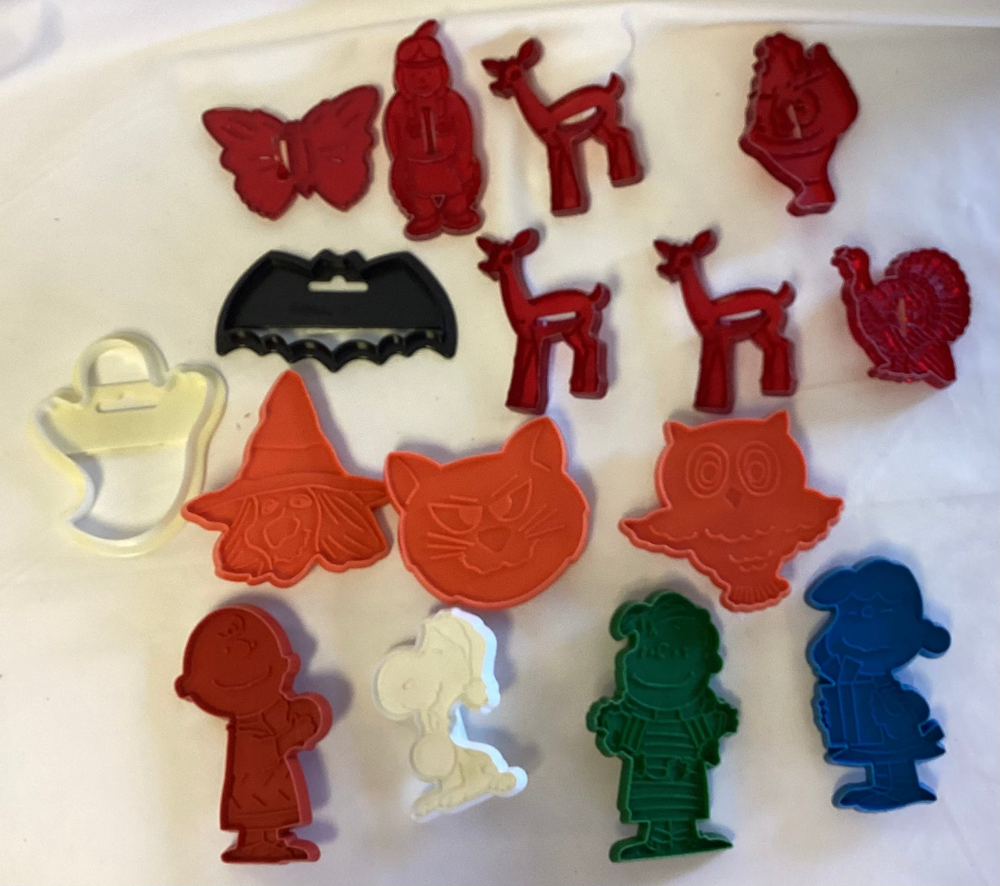 Vintage Cookie Cutters including 4 Peanuts cutters