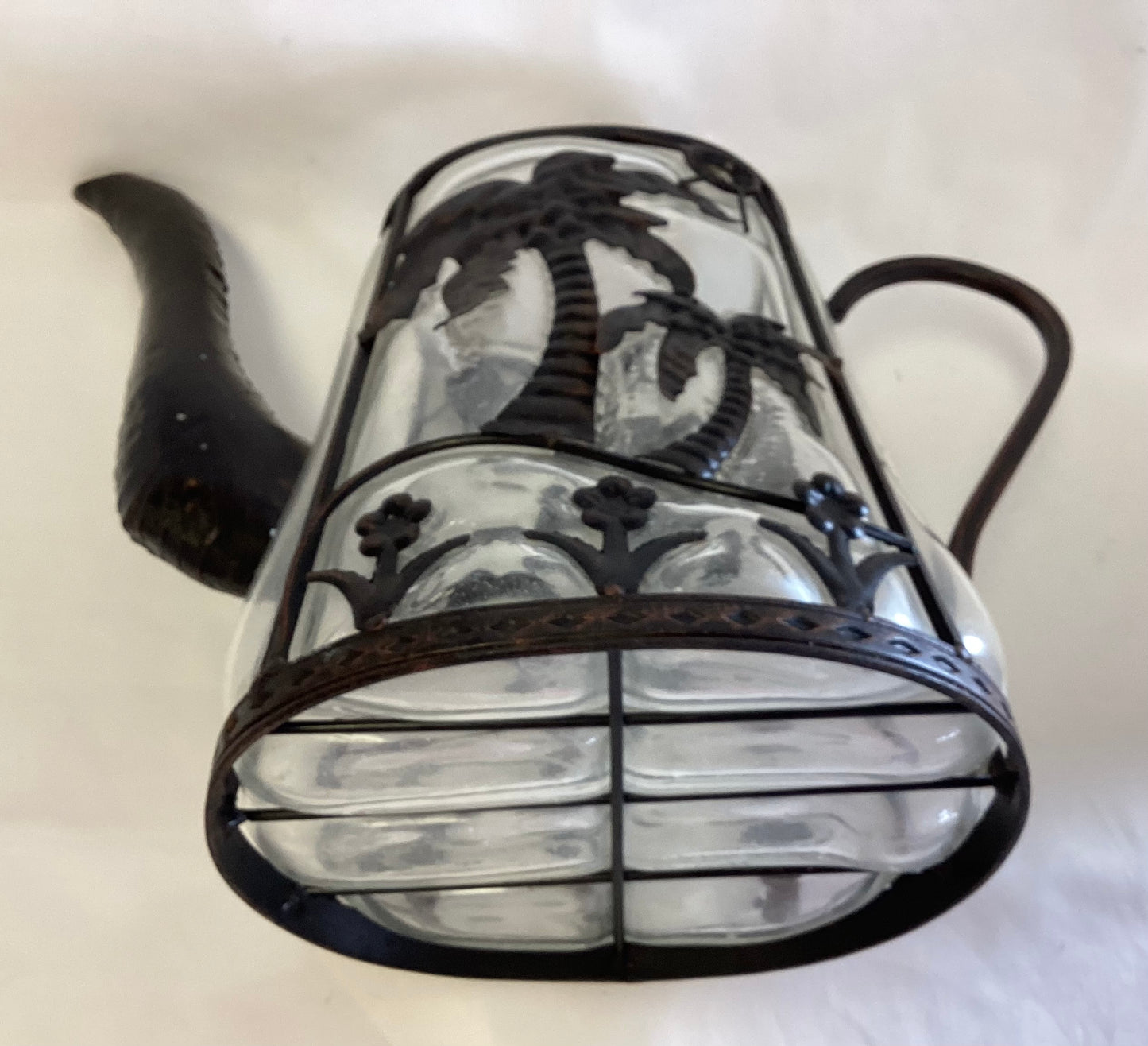 Palm Tree “Coffee Pot” Decor