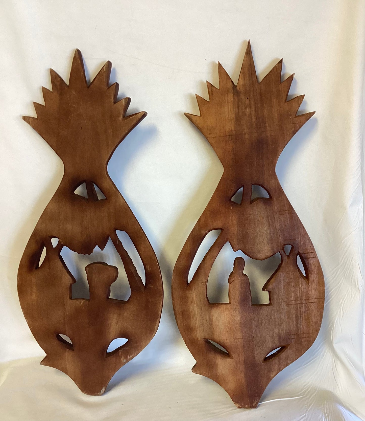 Pair of Wood Pinapple Story Boards