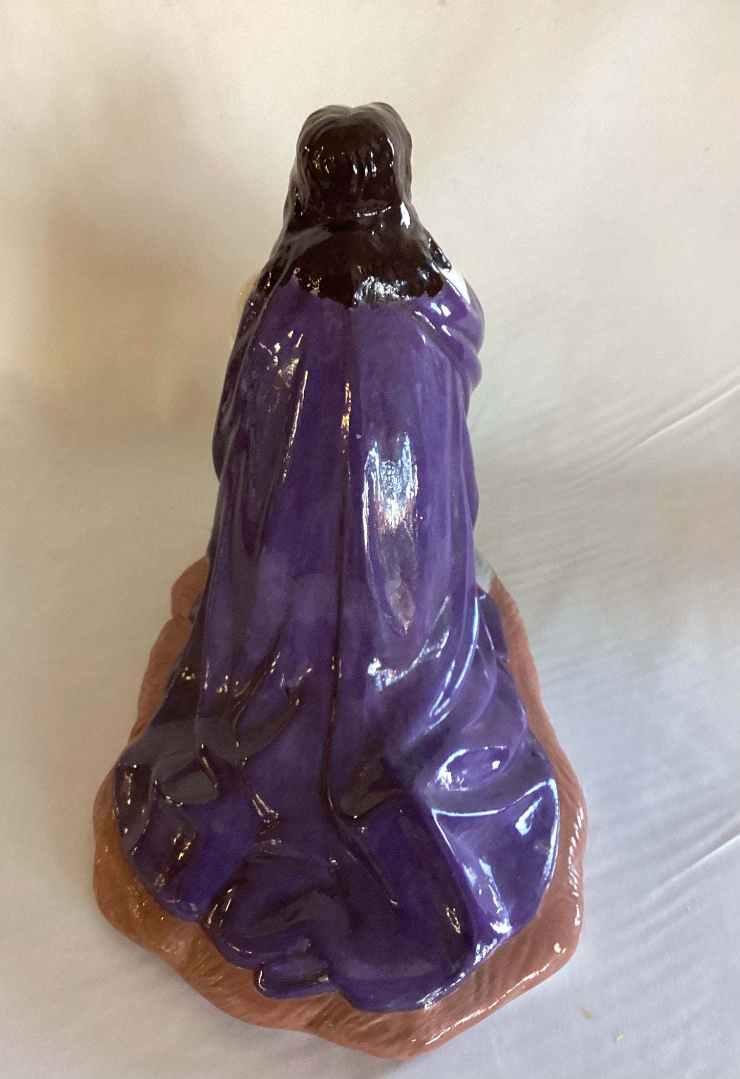 Vtg. Ceramic Jesus Praying