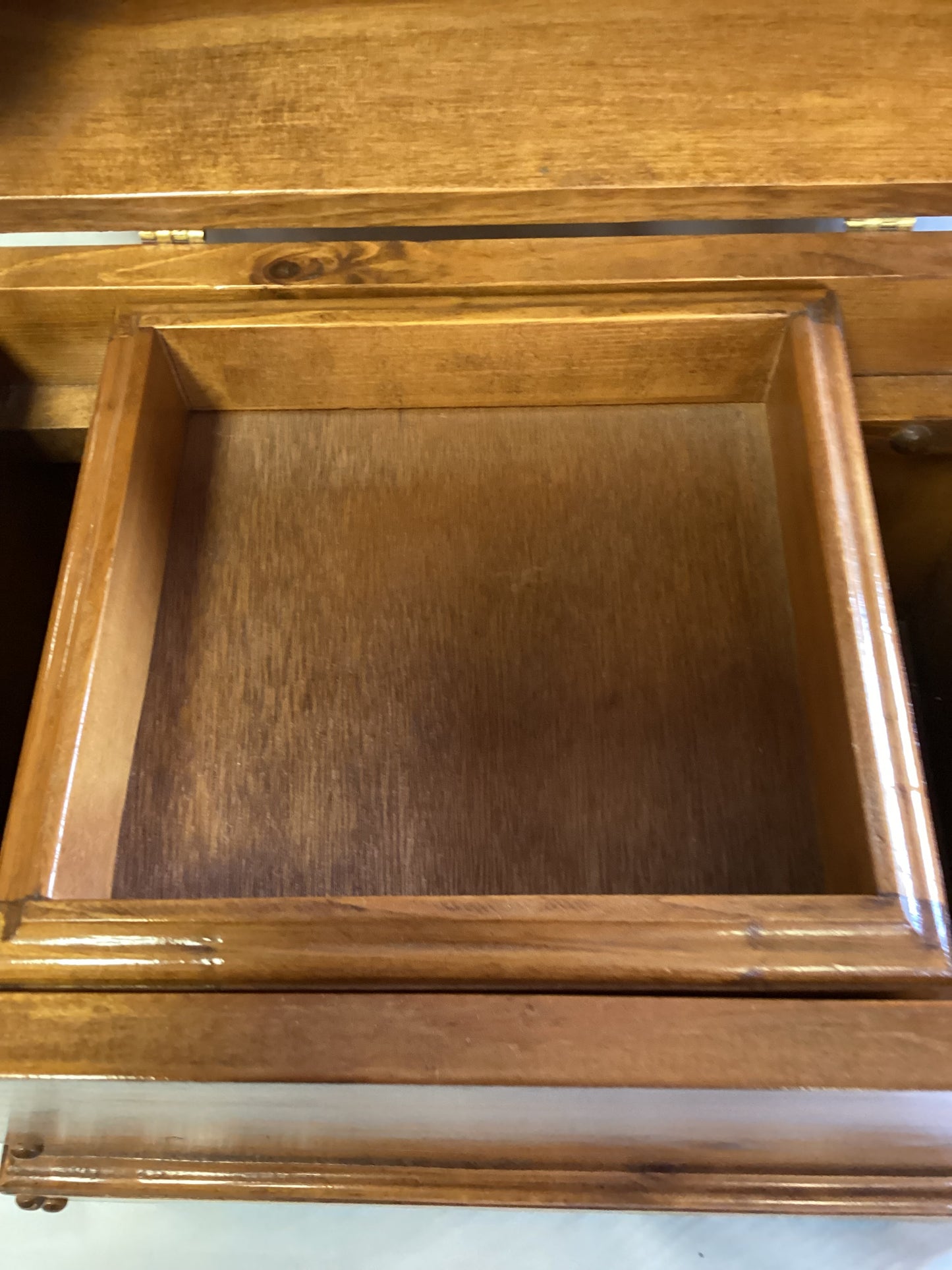 Amish Style Hope Chest