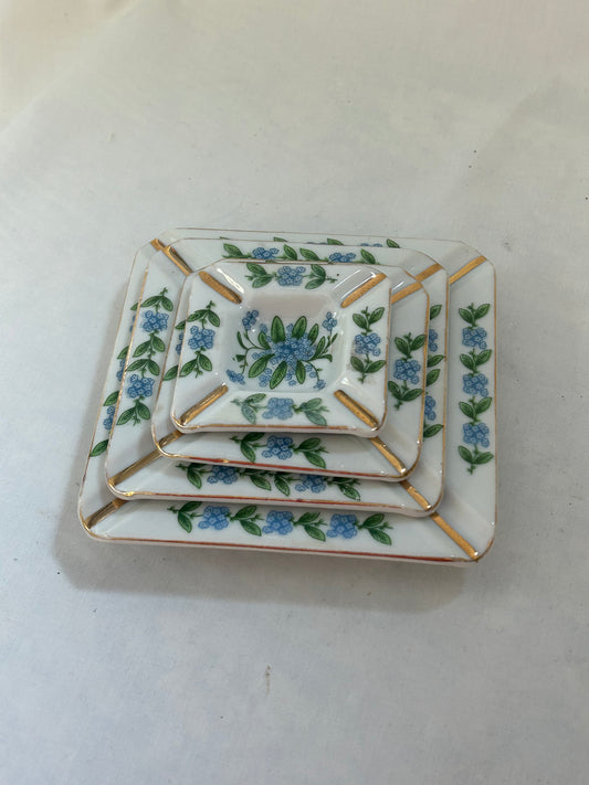 4 Piece Japan Vintage Ashtray